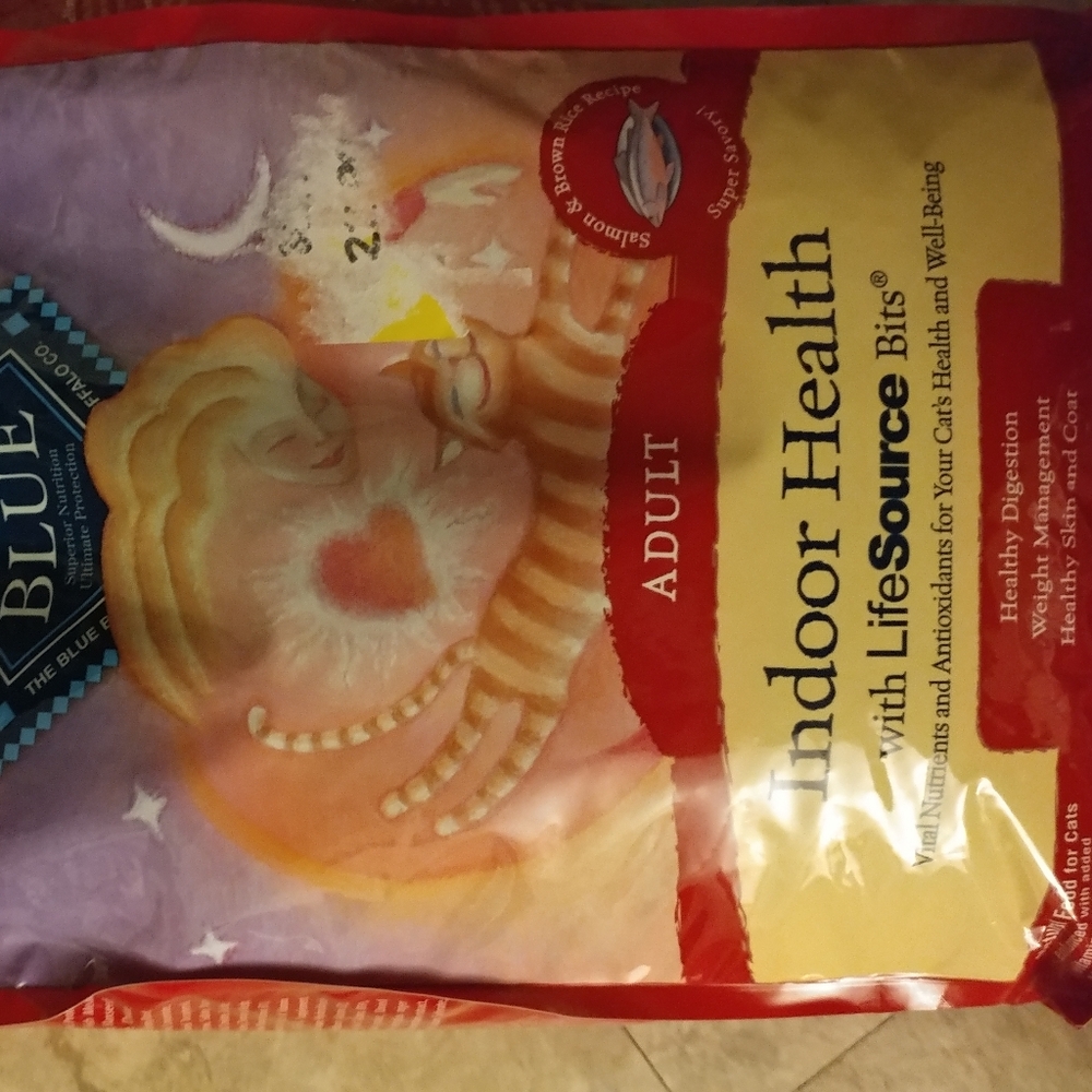 Blue wilderness indoor health cat 7lbs